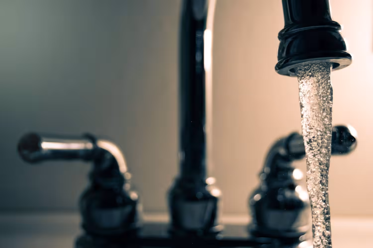 kitchen sink plumbing defects